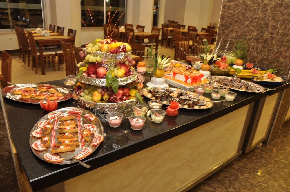 Grand Ati̇Lla Hotel Alanya Luaran gambar