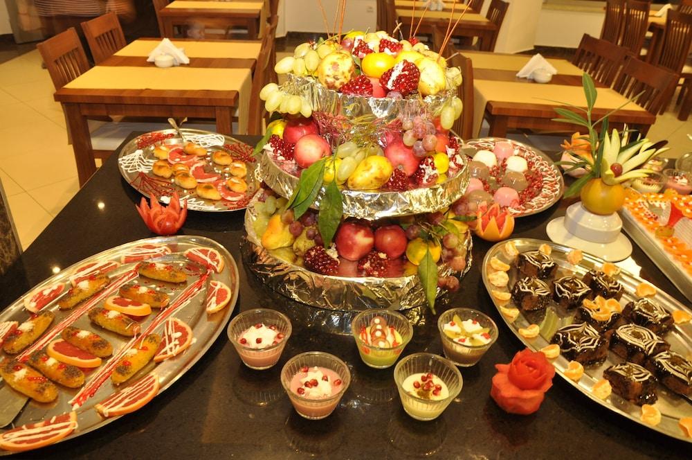 Grand Ati̇Lla Hotel Alanya Luaran gambar