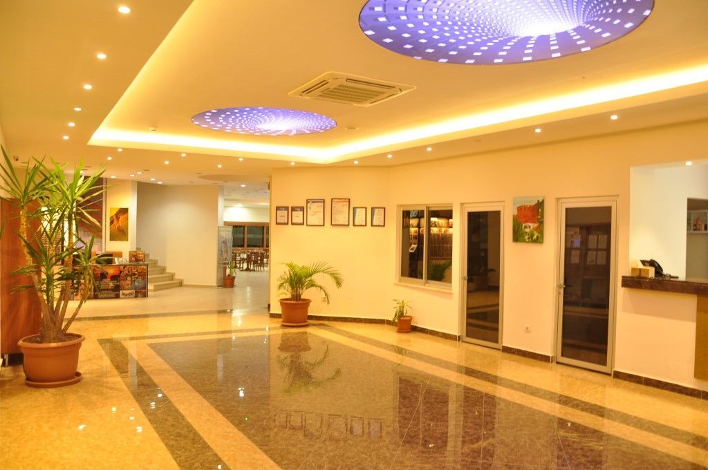 Grand Ati̇Lla Hotel Alanya Luaran gambar