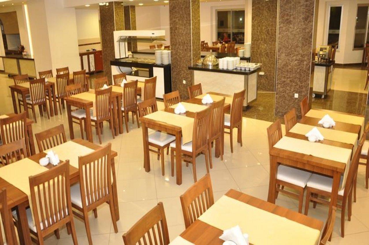Grand Ati̇Lla Hotel Alanya Luaran gambar