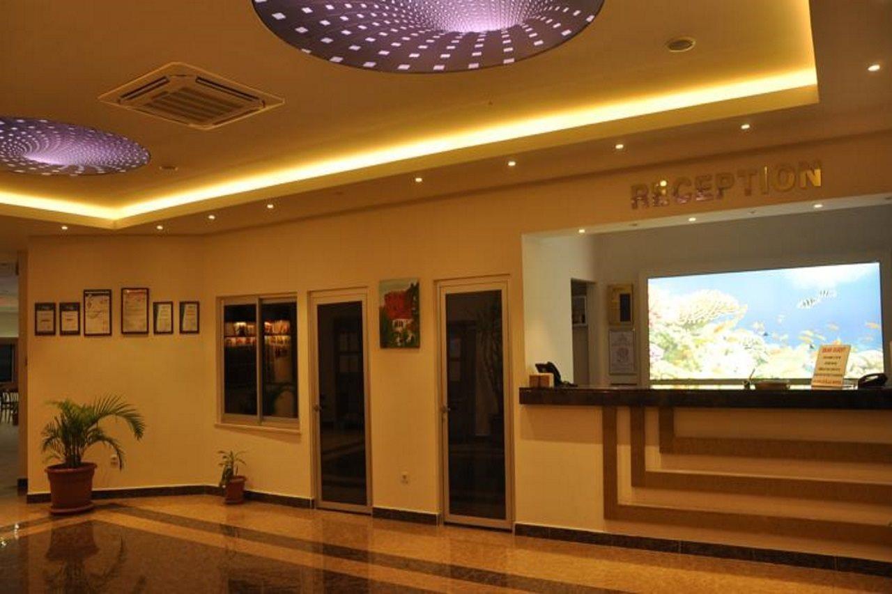 Grand Ati̇Lla Hotel Alanya Luaran gambar