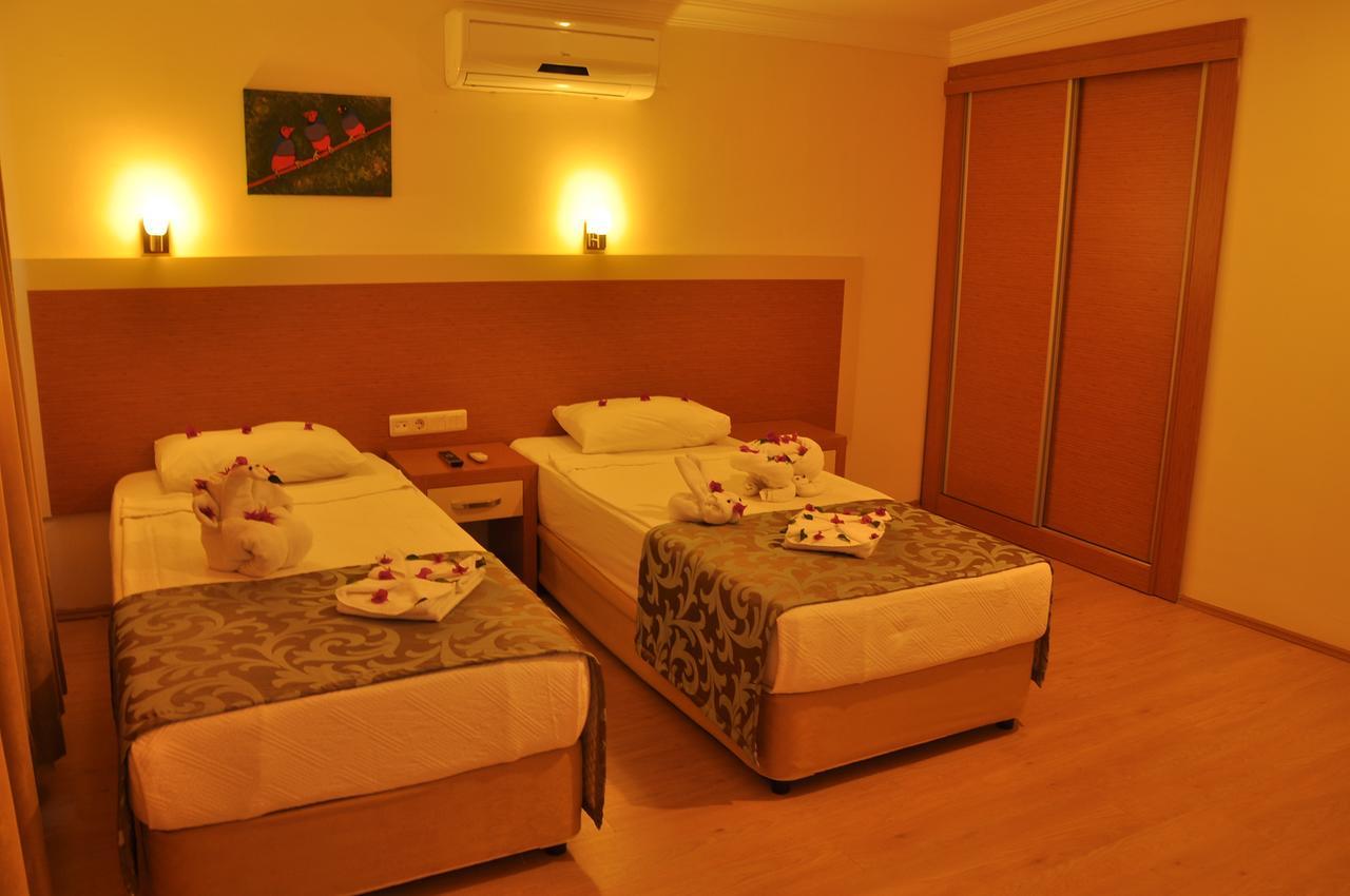 Grand Ati̇Lla Hotel Alanya Luaran gambar